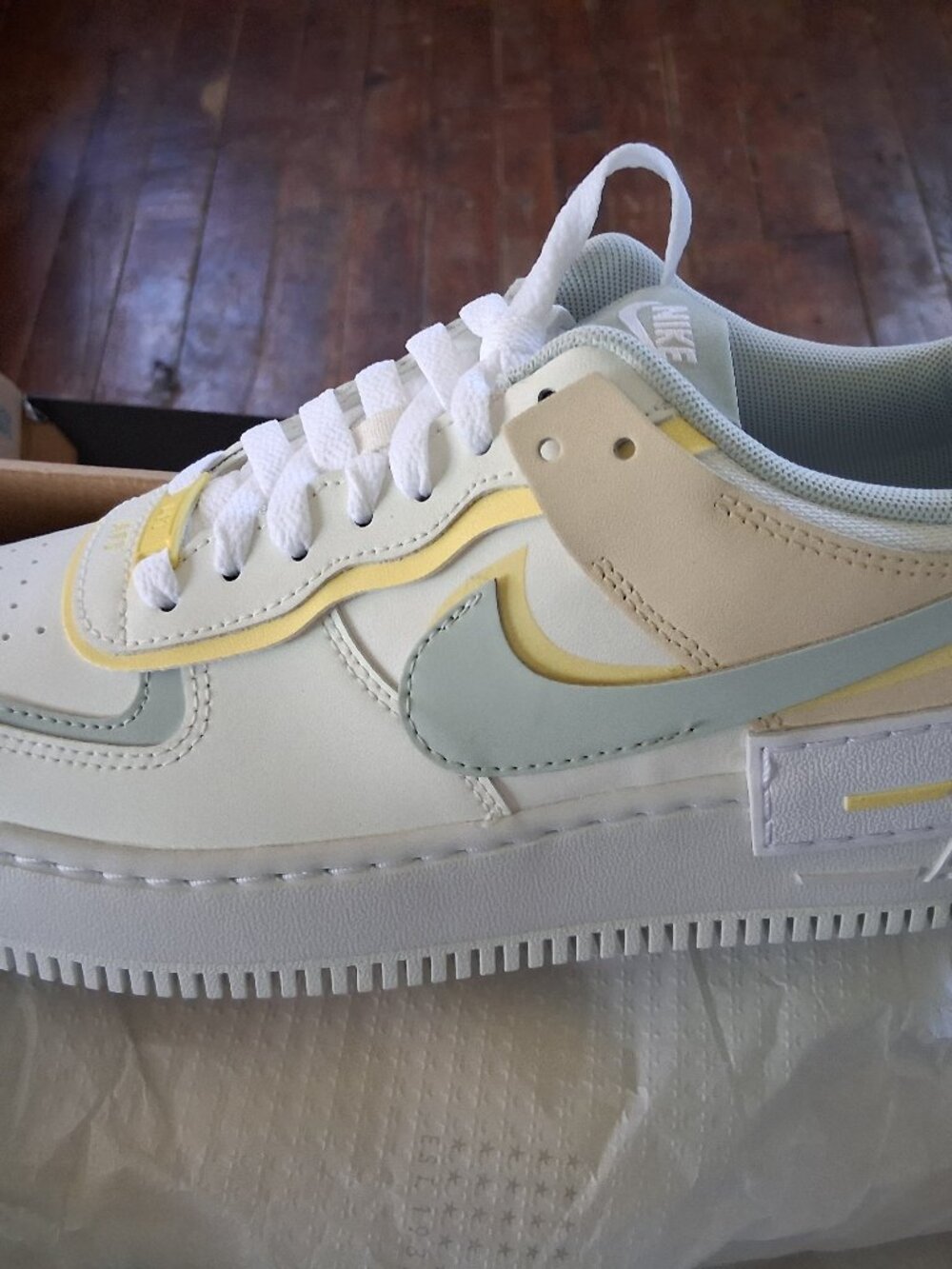Women's Nike Air Force 1 Shadow Sneakers 8.5